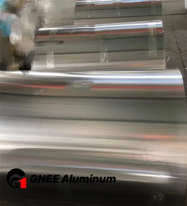 Silvery Aluminium Foil in Jumbo Roll